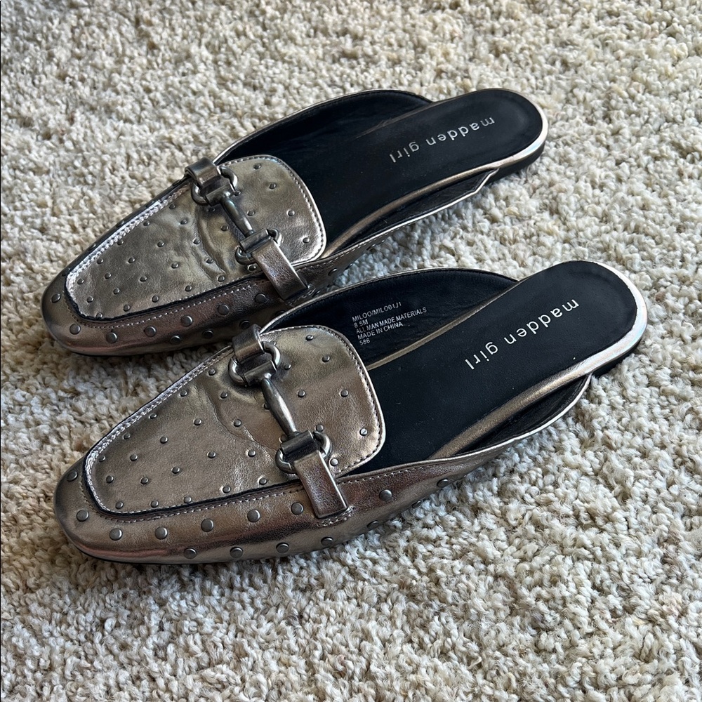 Steve Madden Girl Grey Silver Studded Mules - Picture 6 of 10